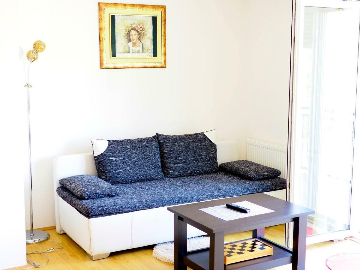 Apartment Ivan-Experience 3 Bedrooms يوبوسكي المظهر الخارجي الصورة